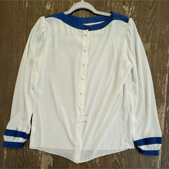 ST. JOHN White Button Down Collarless blouse Size 10  Sheer Blue Accent Luxury - Picture 1 of 9